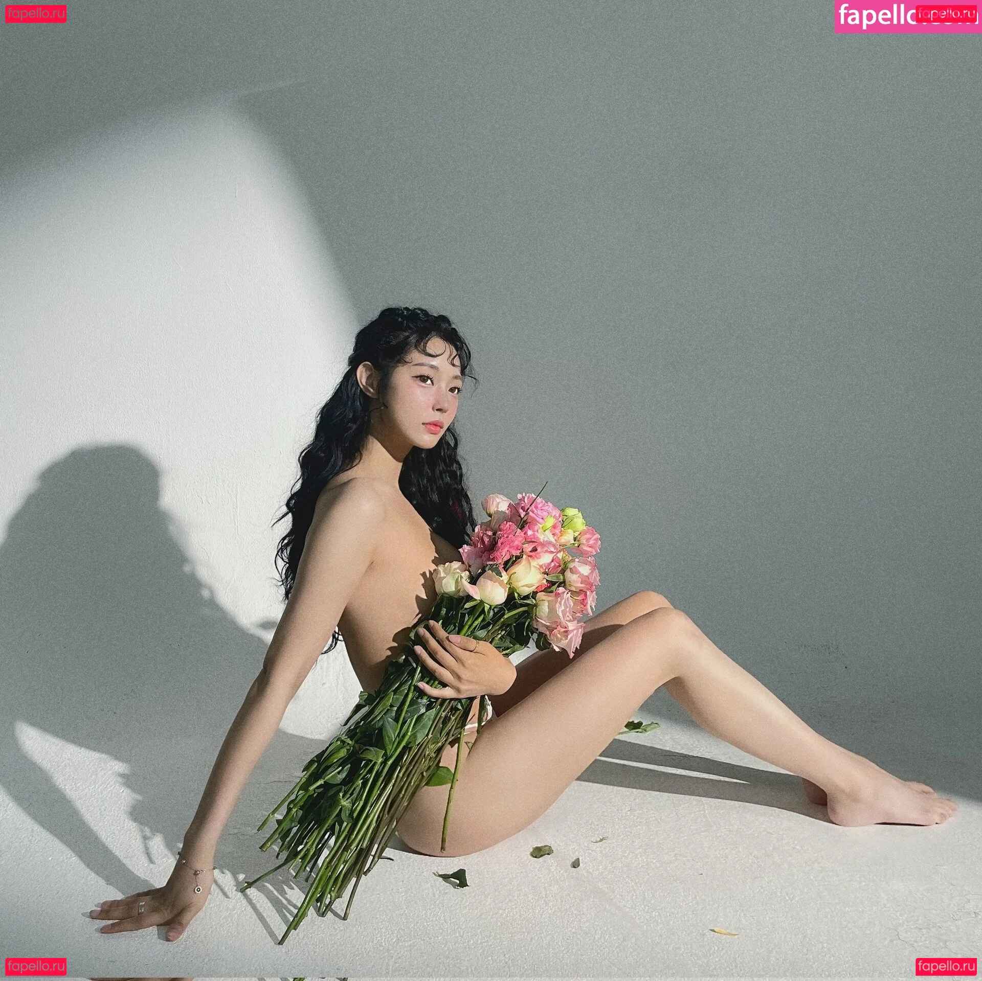 kimgapju Onlyfans Photo Gallery 