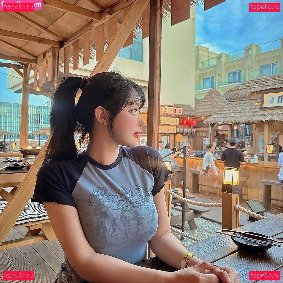 kimgapju Onlyfans Photo Gallery 