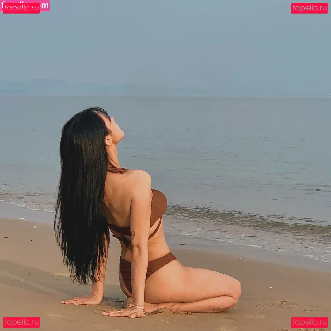 kimgapju Onlyfans Photo Gallery 