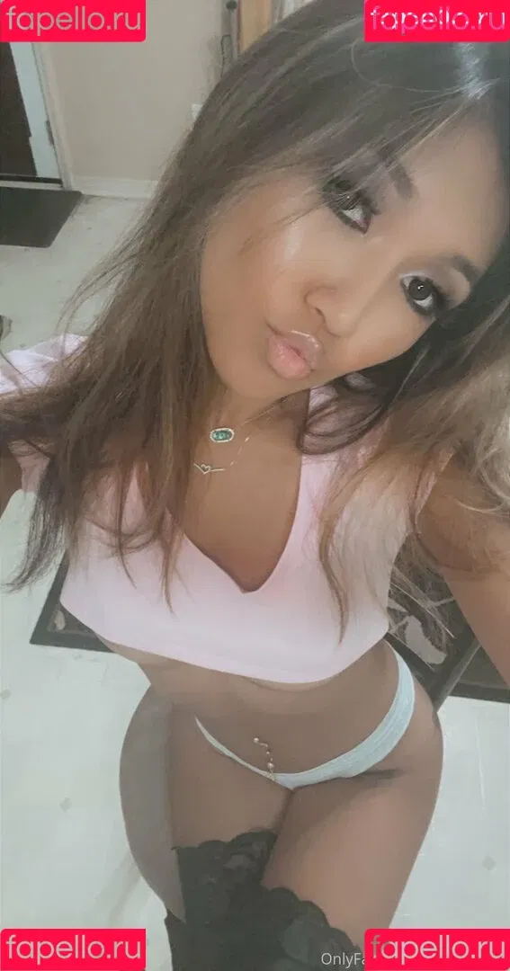 trinity_clara Onlyfans Photo Gallery 