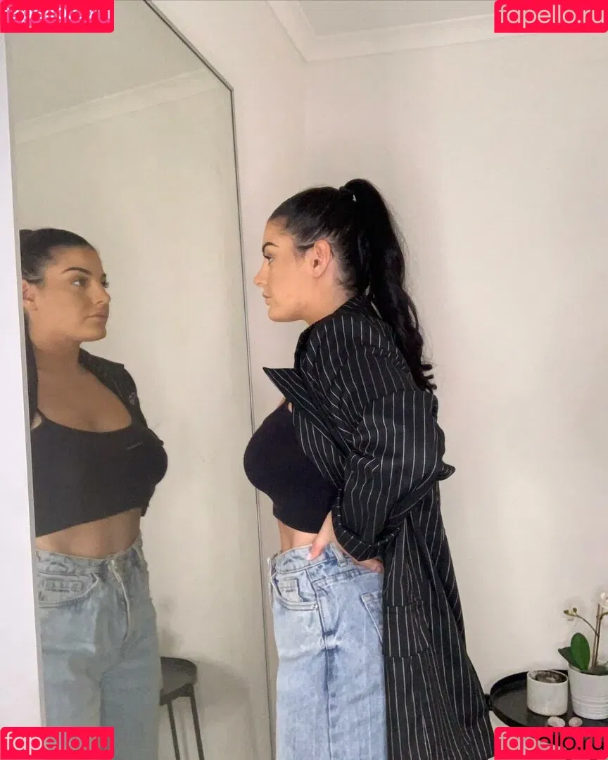 Jesy Lee Onlyfans Photo Gallery 