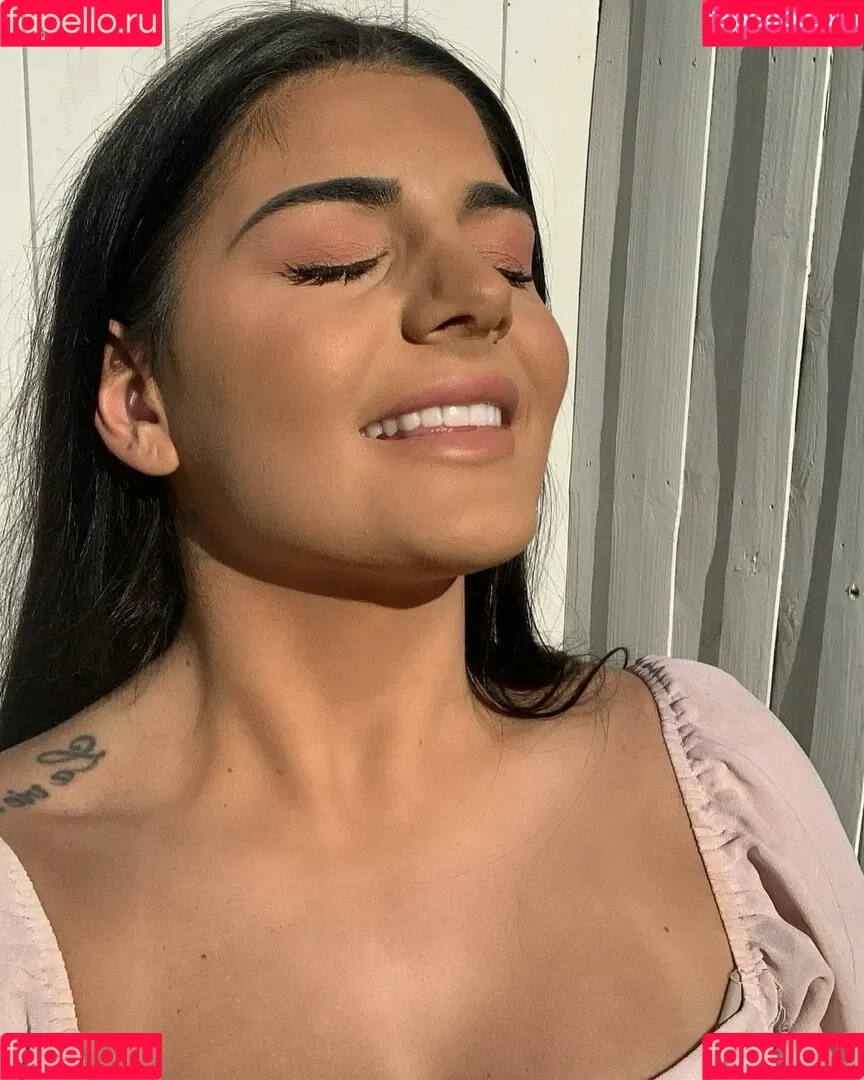 Jesy Lee Onlyfans Photo Gallery 