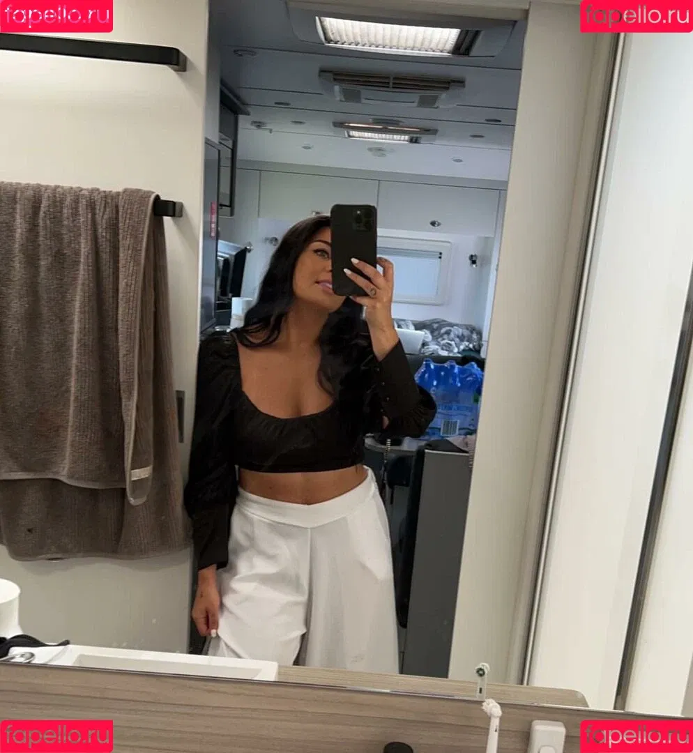 Jesy Lee Onlyfans Photo Gallery 