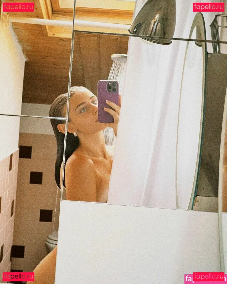 Gabi Stacenco Onlyfans Photo Gallery 