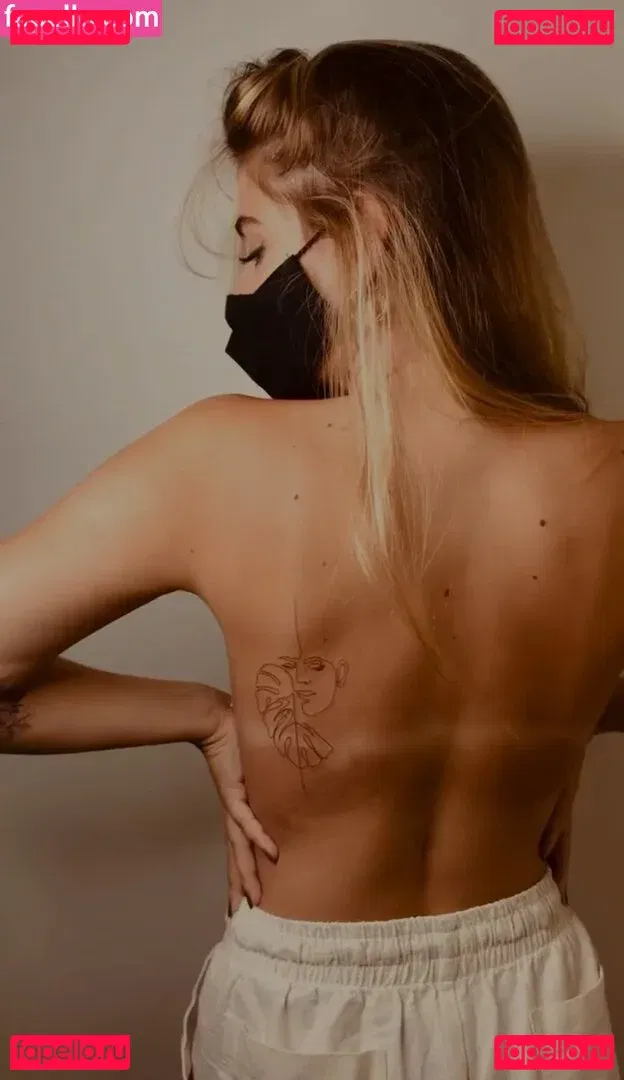 Gabi Stacenco Onlyfans Photo Gallery 