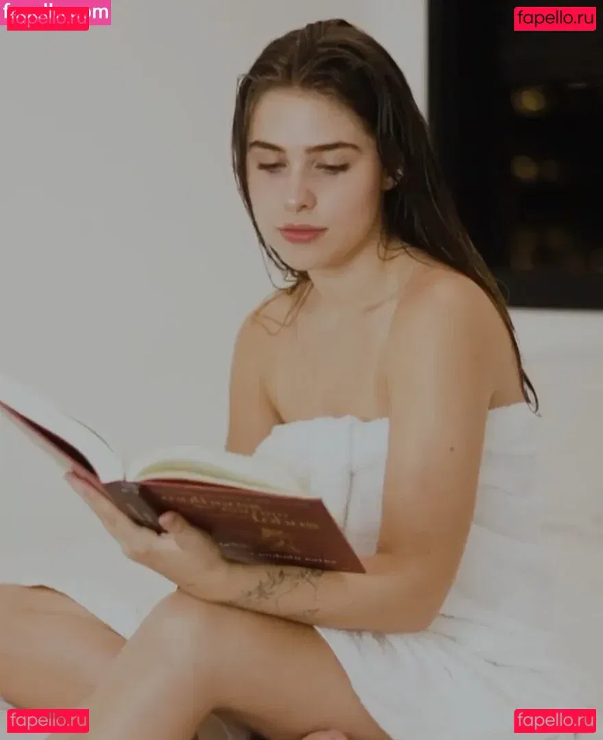 Gabi Stacenco Onlyfans Photo Gallery 