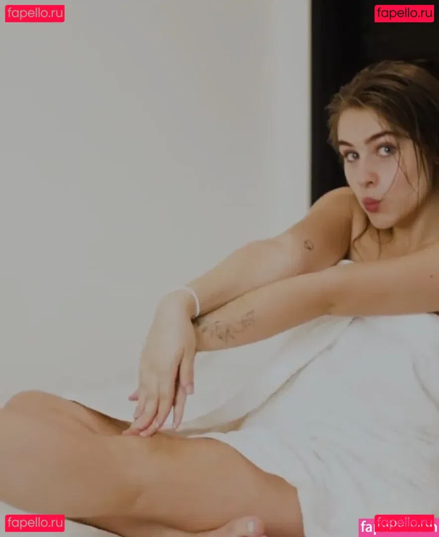 Gabi Stacenco Onlyfans Photo Gallery 