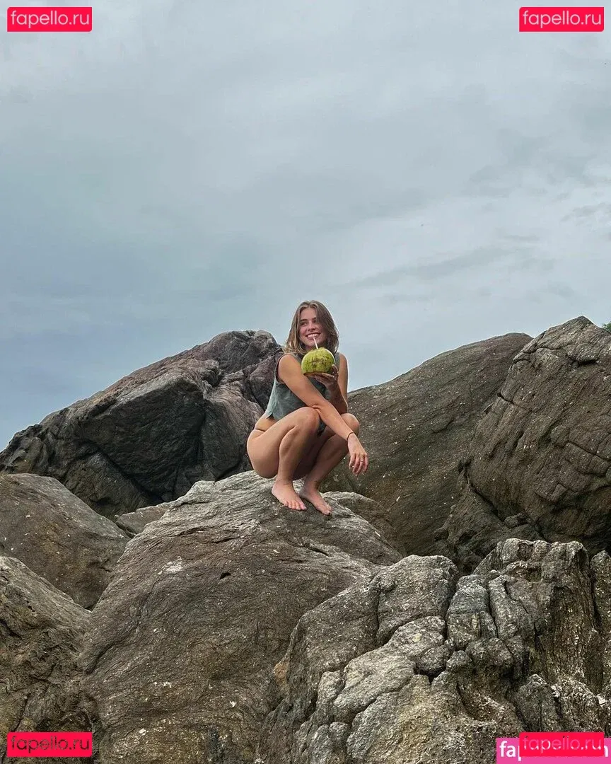 Gabi Stacenco Onlyfans Photo Gallery 