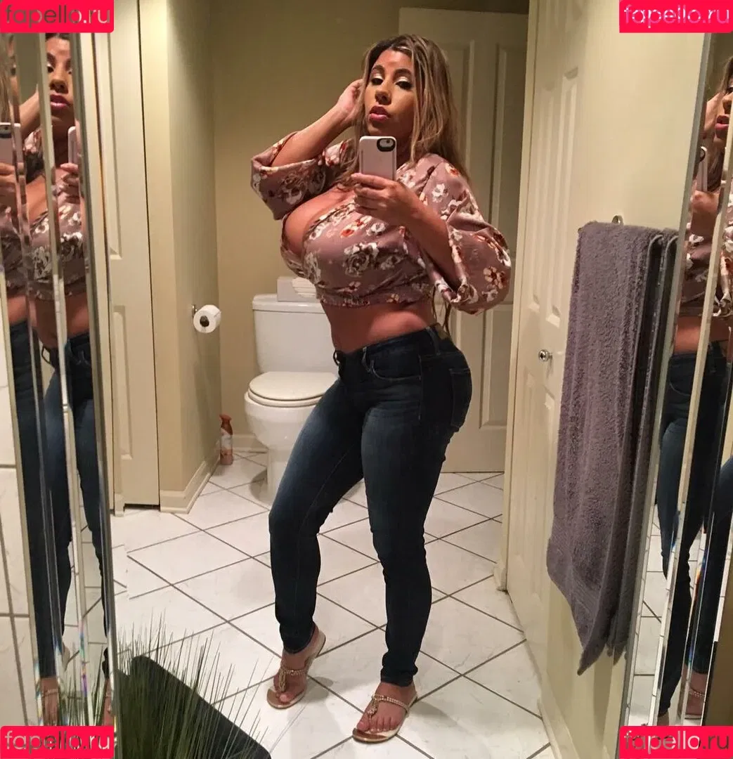 Andrea Marie Onlyfans Photo Gallery 