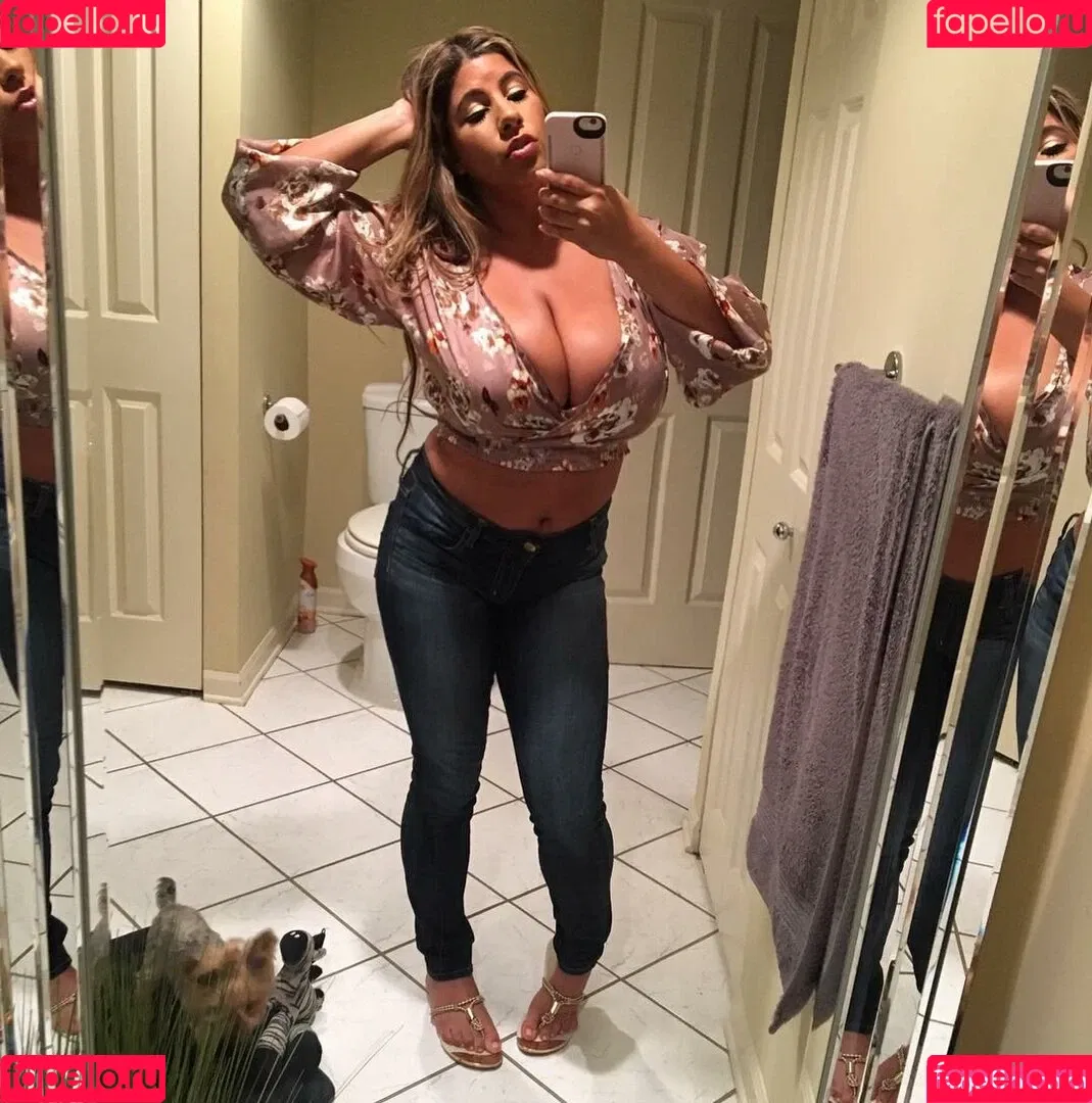Andrea Marie Onlyfans Photo Gallery 