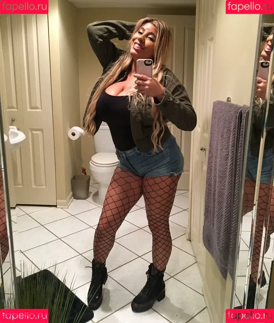 Andrea Marie Onlyfans Photo Gallery 