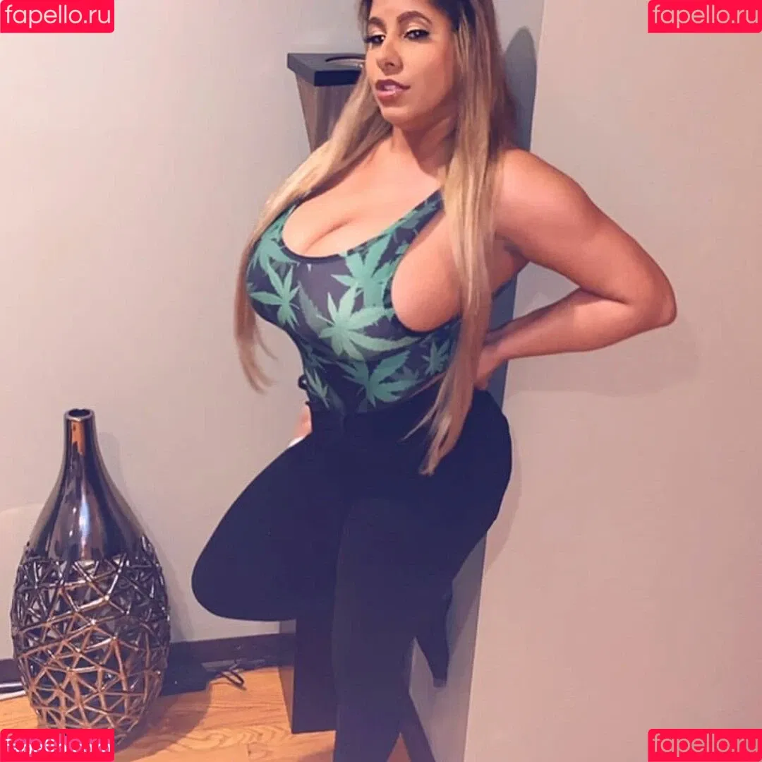 Andrea Marie Onlyfans Photo Gallery 