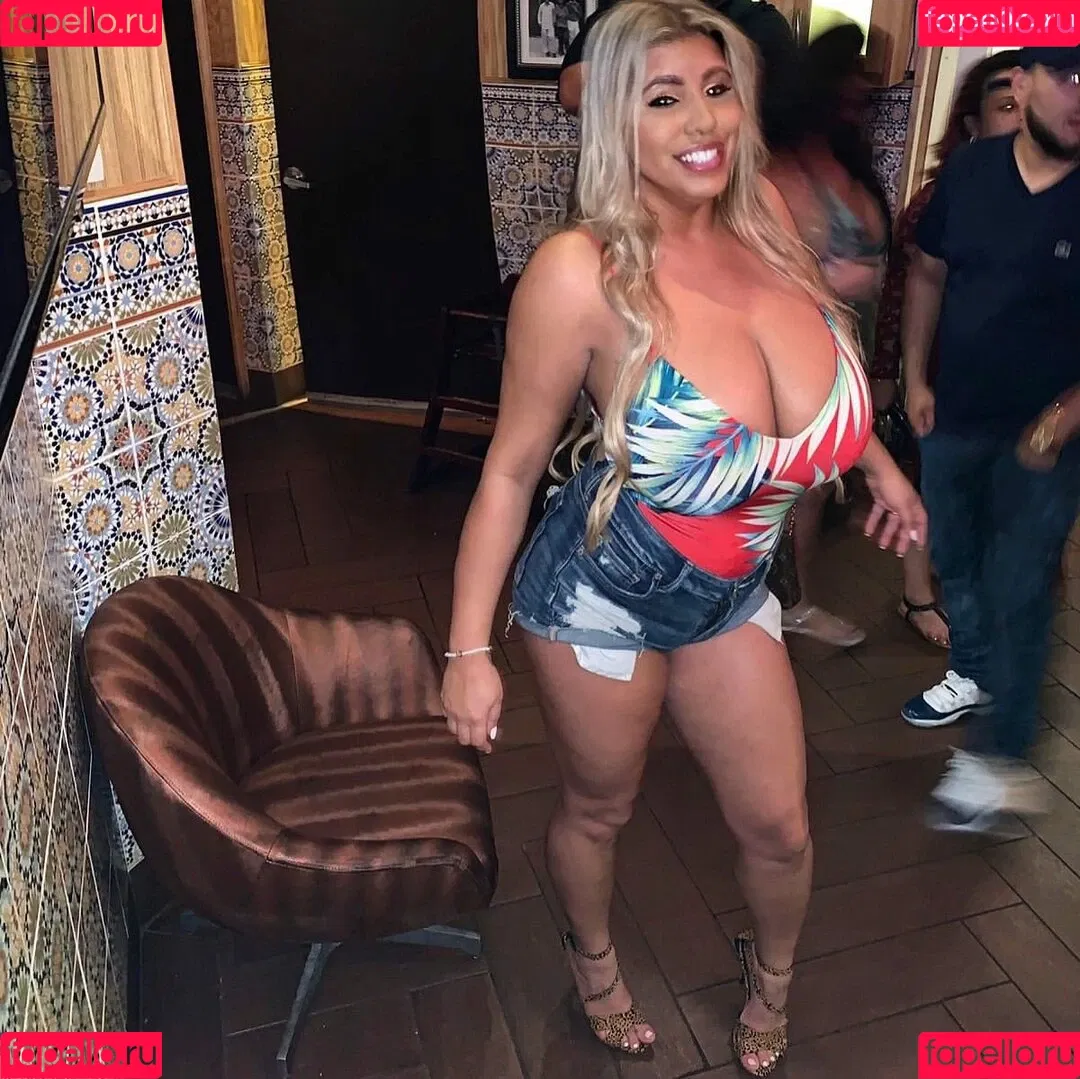 Andrea Marie Onlyfans Photo Gallery 