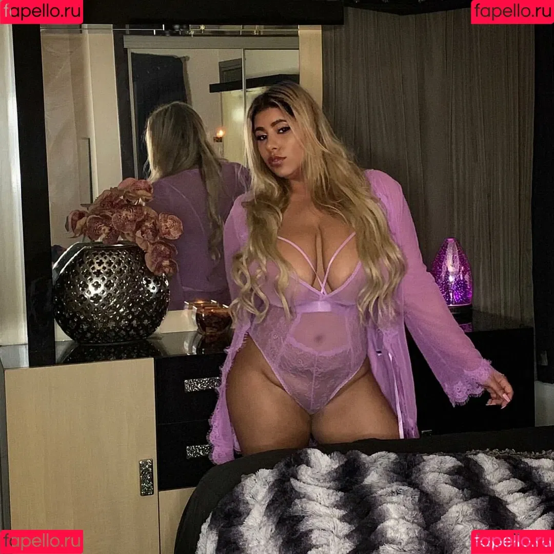Andrea Marie Onlyfans Photo Gallery 