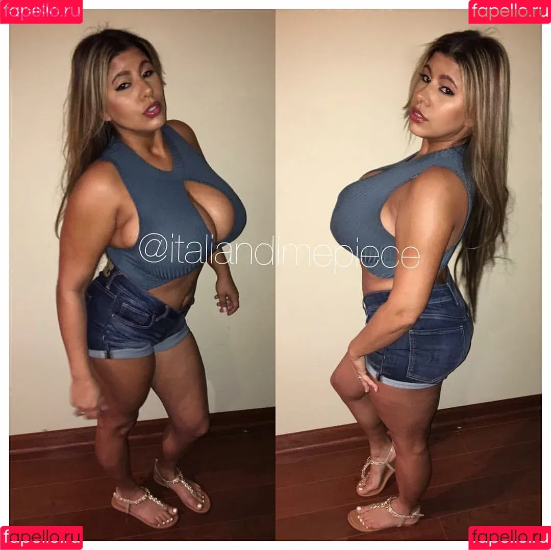 Andrea Marie Onlyfans Photo Gallery 