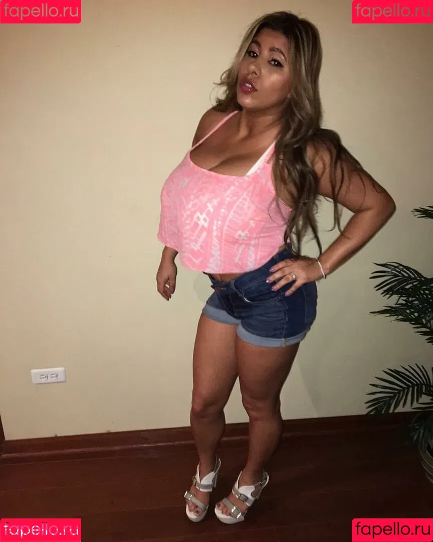 Andrea Marie Onlyfans Photo Gallery 