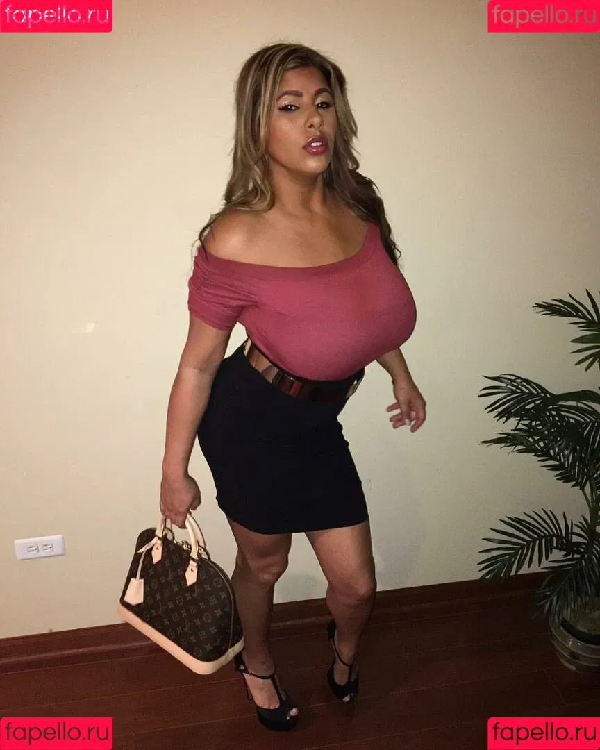 Andrea Marie Onlyfans Photo Gallery 