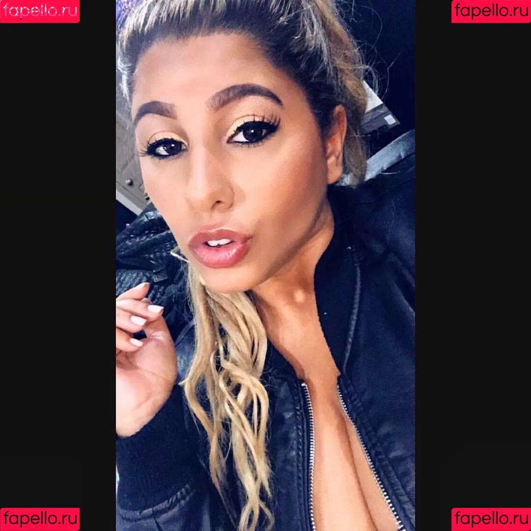Andrea Marie Onlyfans Photo Gallery 