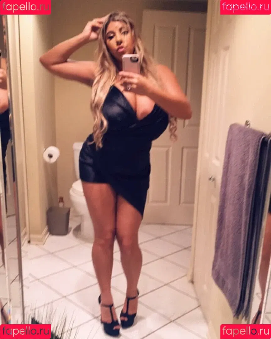 Andrea Marie Onlyfans Photo Gallery 