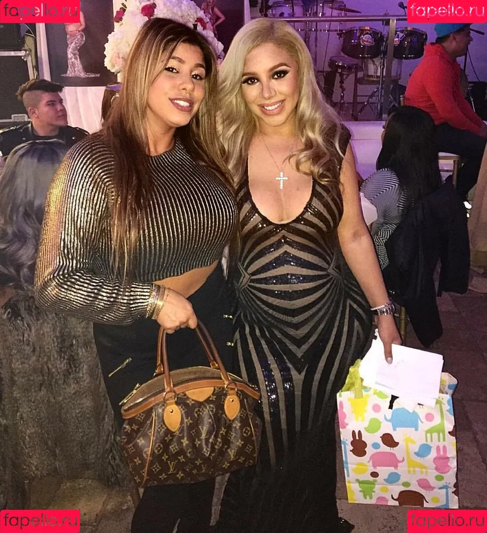 Andrea Marie Onlyfans Photo Gallery 