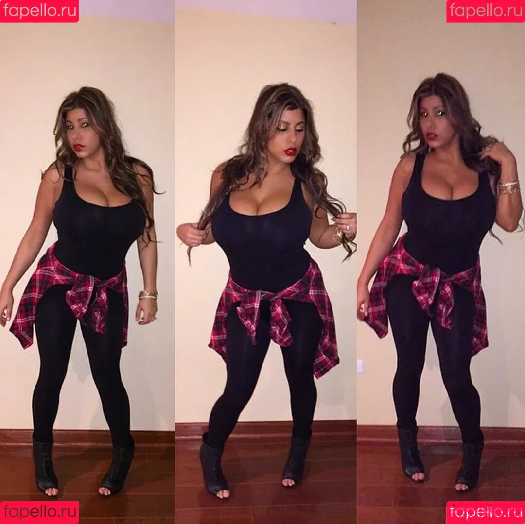 Andrea Marie Onlyfans Photo Gallery 