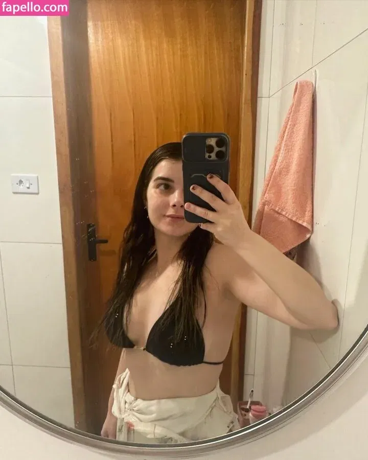 Felicia Agatha Onlyfans Photo Gallery 