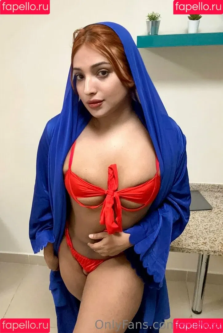 zorilee Onlyfans Photo Gallery 
