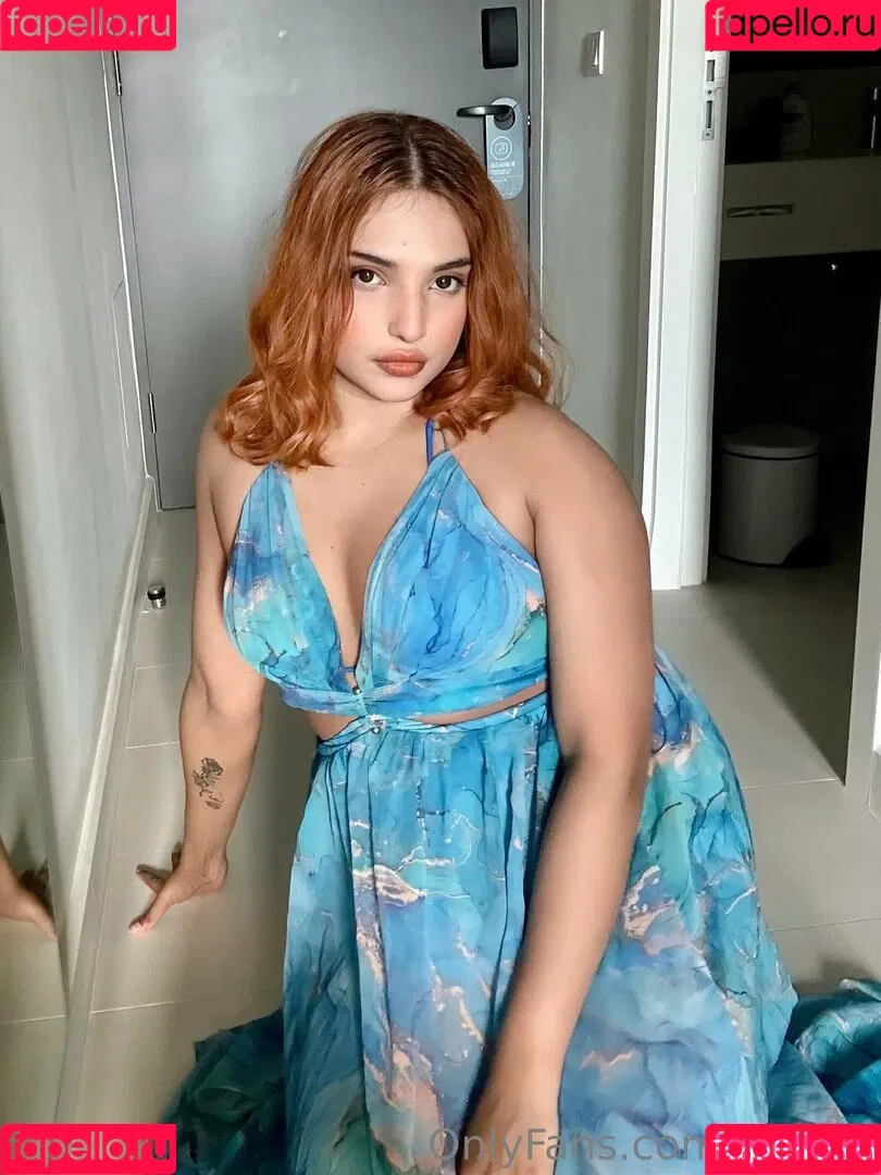zorilee Onlyfans Photo Gallery 