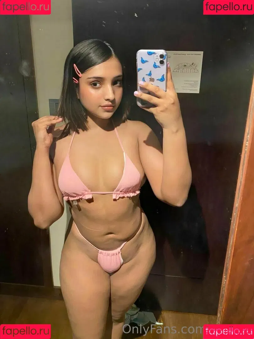 zorilee Onlyfans Photo Gallery 