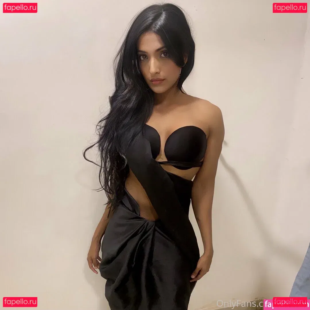 zorilee Onlyfans Photo Gallery 