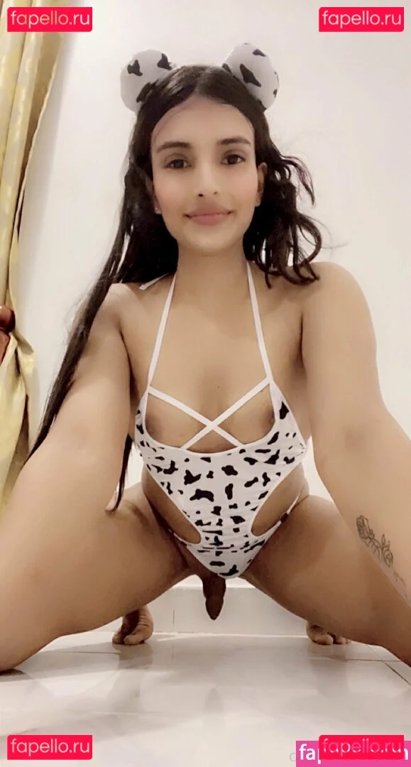 zorilee Onlyfans Photo Gallery 