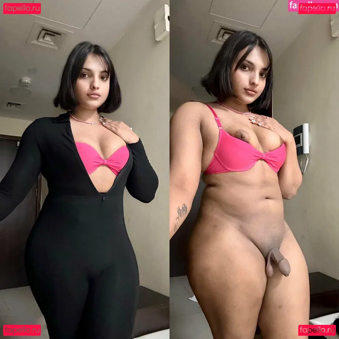 zorilee Onlyfans Photo Gallery 