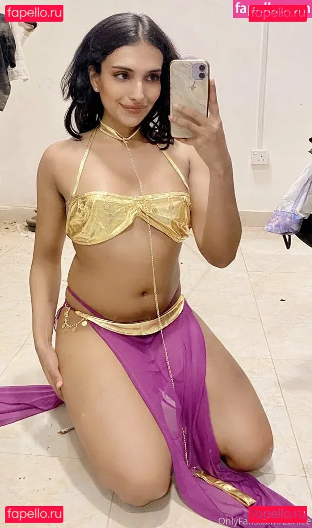 zorilee Onlyfans Photo Gallery 