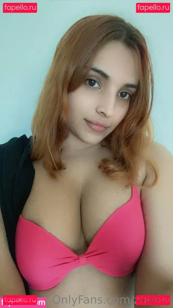 zorilee Onlyfans Photo Gallery 