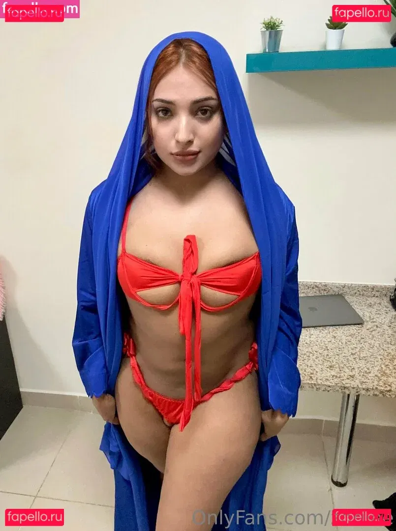 zorilee Onlyfans Photo Gallery 