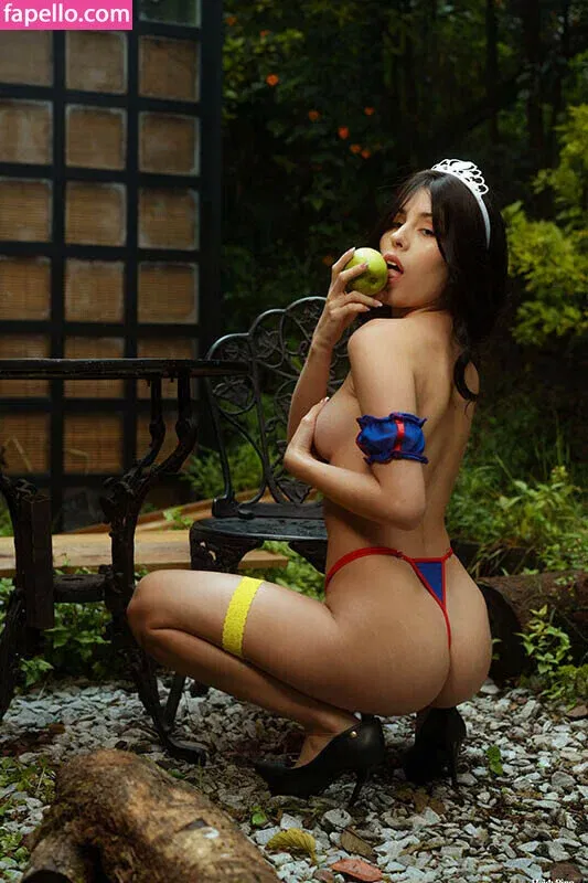 Heidy Pino Onlyfans Photo Gallery 