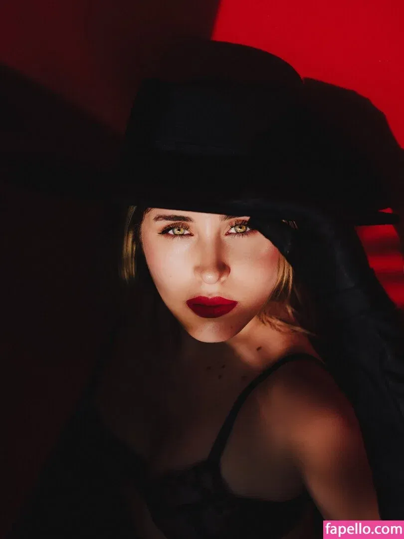 Heidy Pino Onlyfans Photo Gallery 