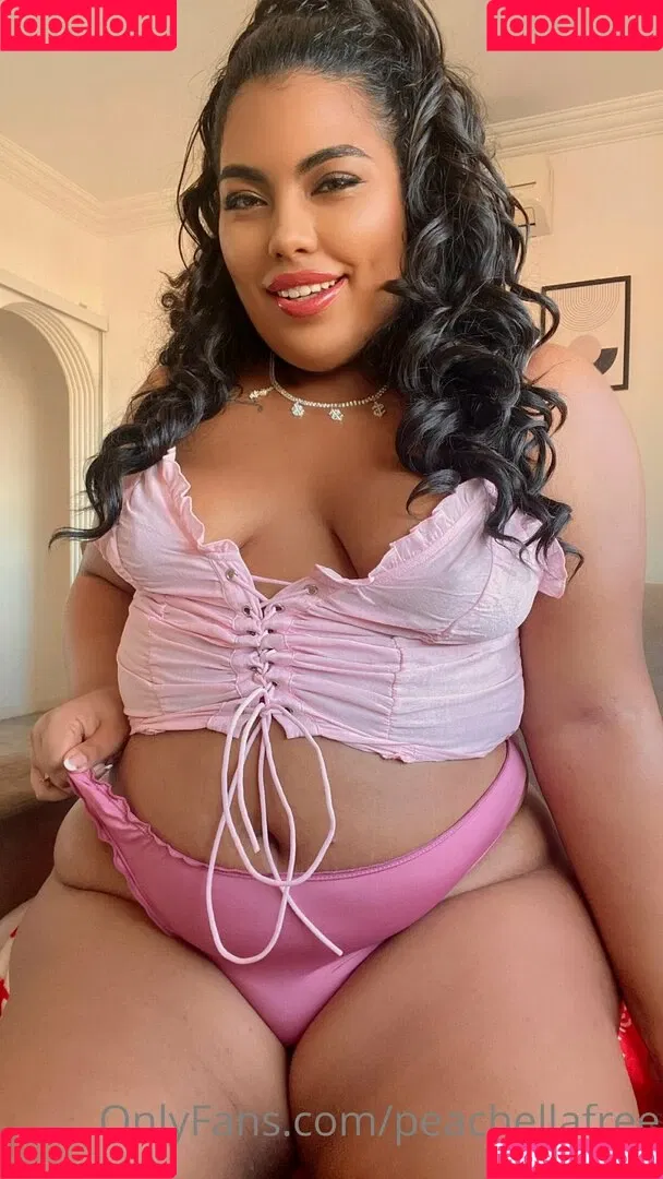 peachellafree Onlyfans Photo Gallery 