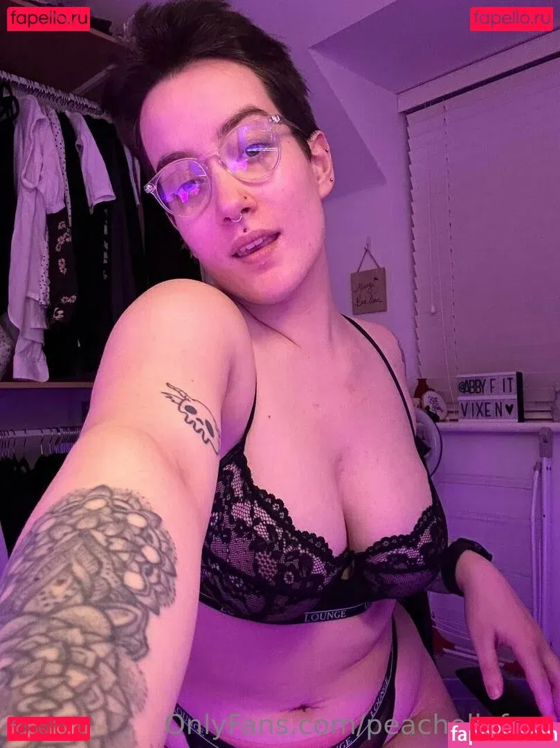 peachellafree Onlyfans Photo Gallery 