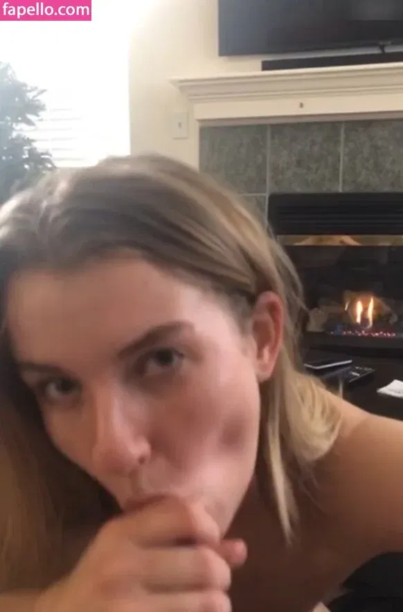 Mia Melano Onlyfans Photo Gallery 