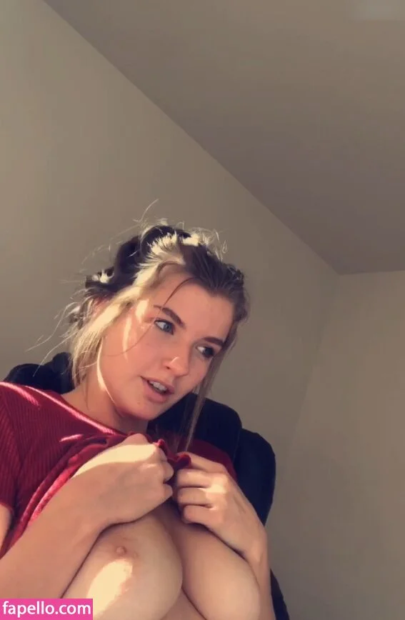 Mia Melano Onlyfans Photo Gallery 