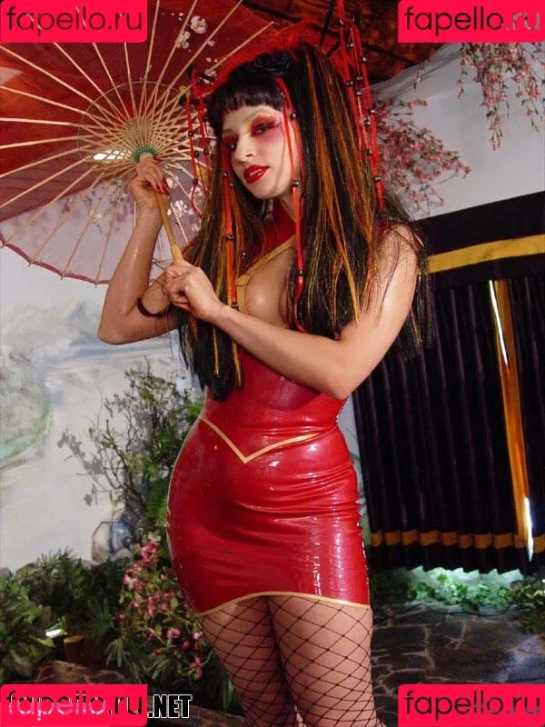 RubberDoll Onlyfans Photo Gallery 