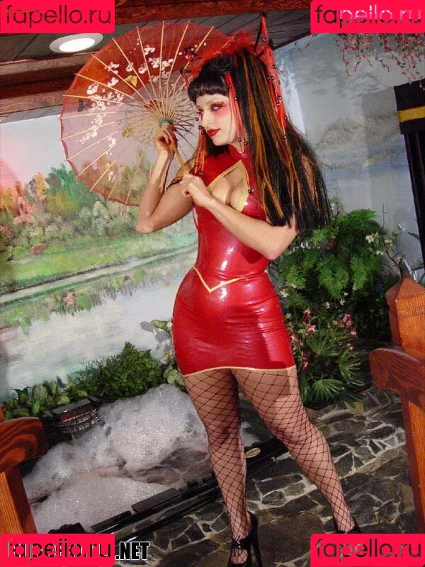 RubberDoll Onlyfans Photo Gallery 