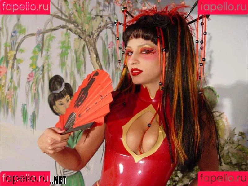 RubberDoll Onlyfans Photo Gallery 