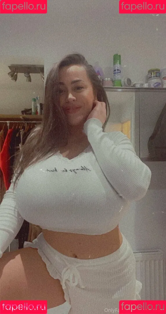 leannecrow Onlyfans Photo Gallery 
