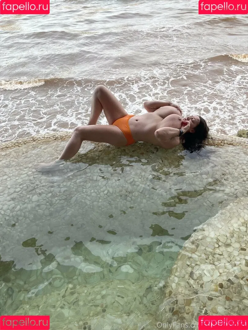 leannecrow Onlyfans Photo Gallery 