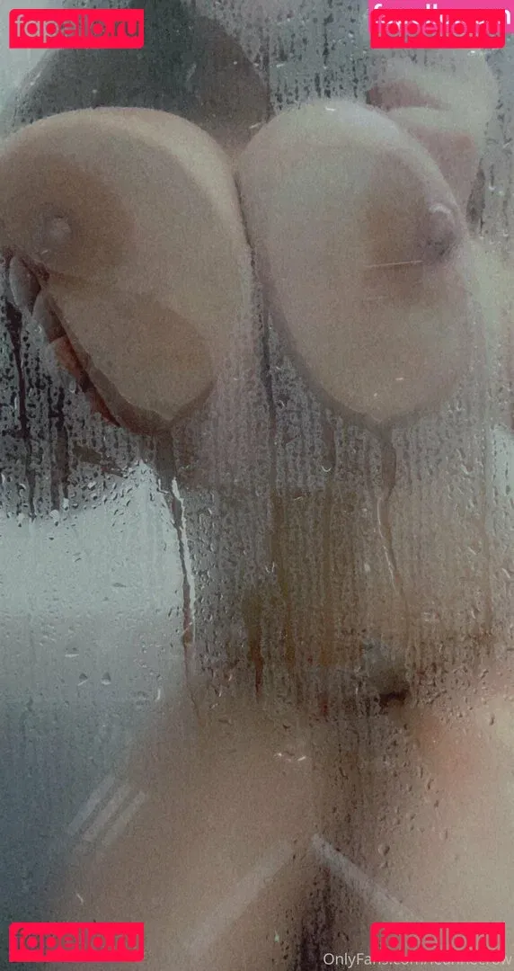 leannecrow Onlyfans Photo Gallery 