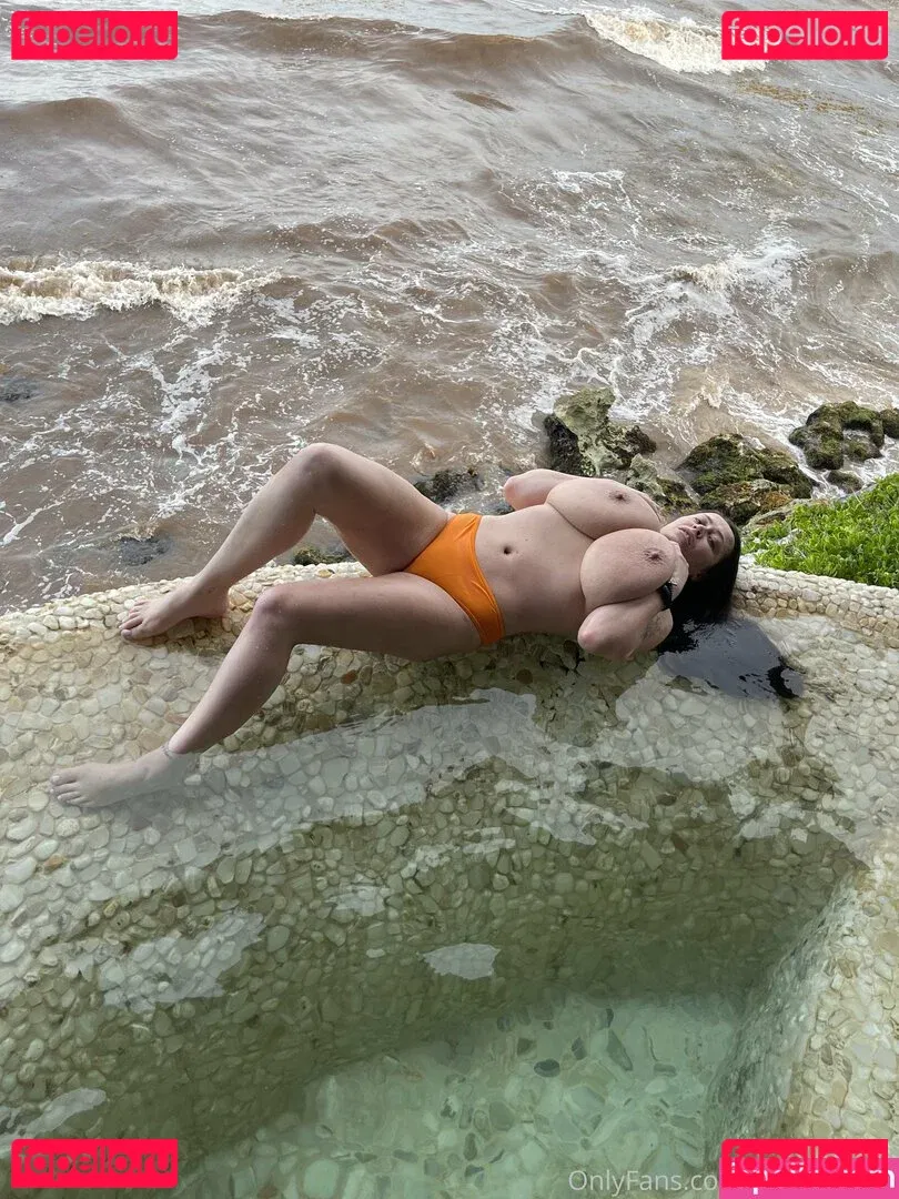 leannecrow Onlyfans Photo Gallery 