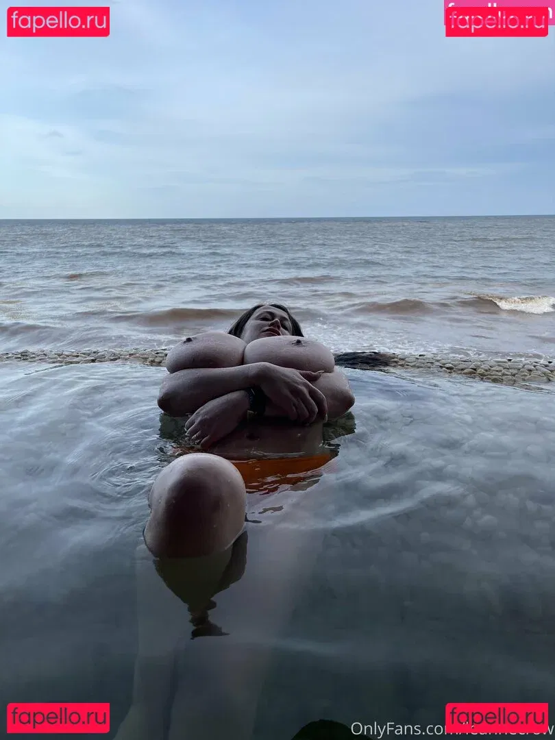 leannecrow Onlyfans Photo Gallery 