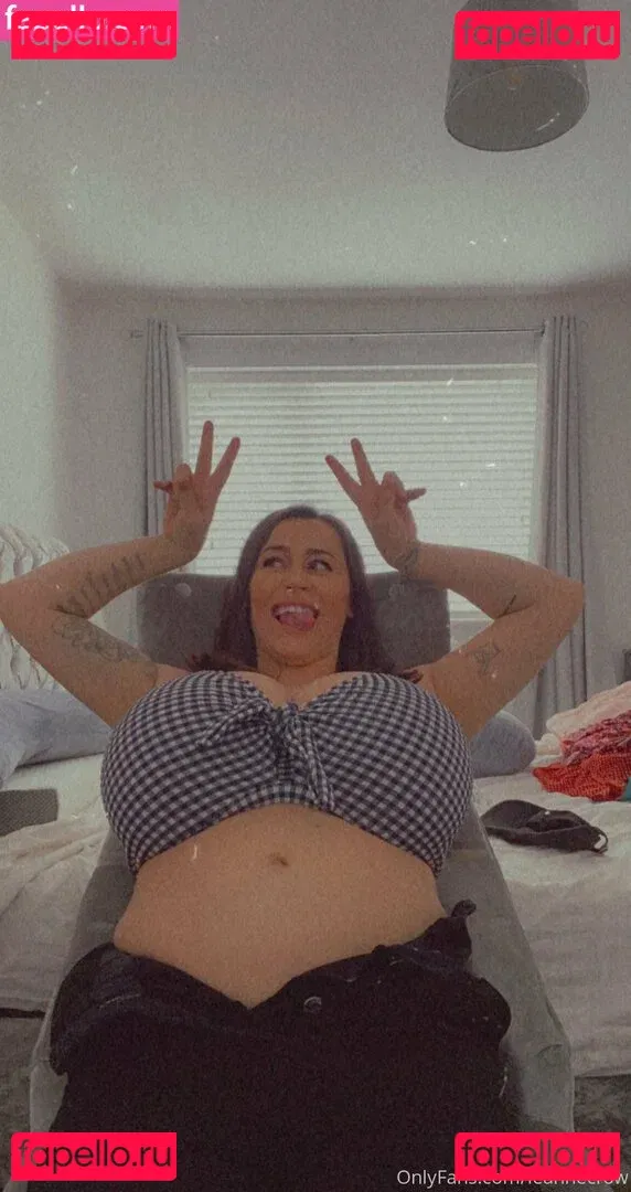 leannecrow Onlyfans Photo Gallery 